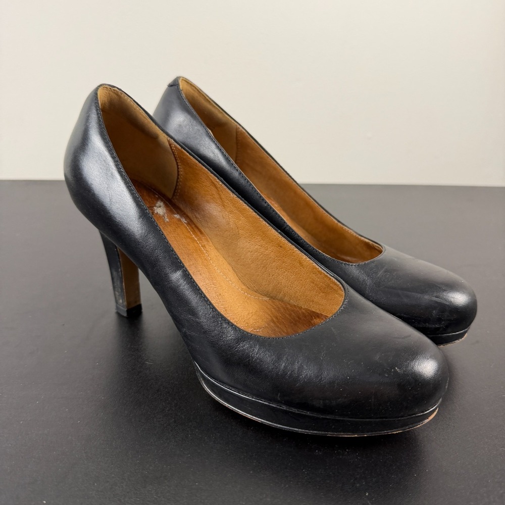 Clarks Artisan Platform Pump Heels Women's 7.5M Black Leather Career Dressy